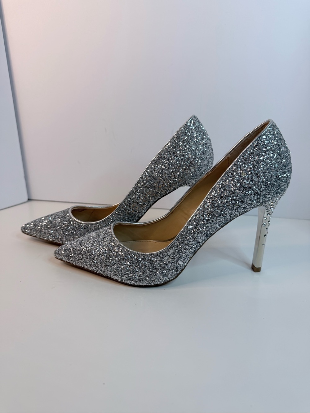 Jewel Badgley Mischka Tegen Silver Glitter Crystal Pumps Size 9